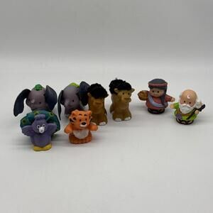 Fisher Price Noahs Ark  Little People Lot Of 8 Animals Noah
